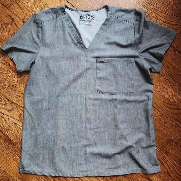 Figs Tops - Womens FIGS Catarina One-Pocket Scrub Top Size Med